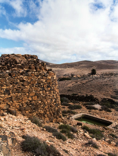Fuertecharter | Fuerteventura History: lime kilns